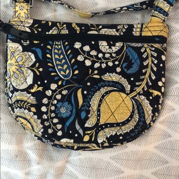 Vera Bradley crossbody purse - Picture 3 of 6